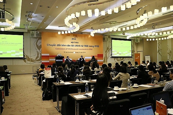 chia se kinh nghiem chuyen doi bao cao tai chinh tu vas sang ifrs