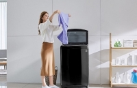 LG ra mắt dòng máy giặt lồng đứng hơi nước DD