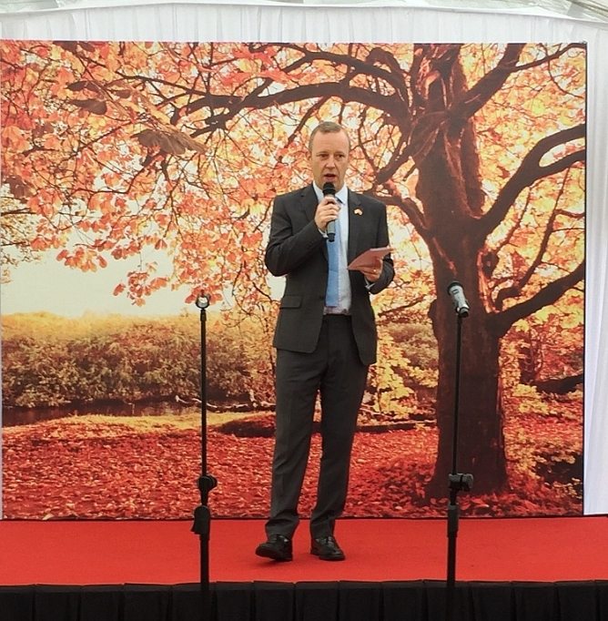 Anh cam kết thúc đẩy hợp tác giáo dục với Việt Nam anh cam ket thuc day hop tac giao duc voi viet nam