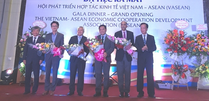 tang cuong ket noi doanh nghiep voi cac nuoc asean