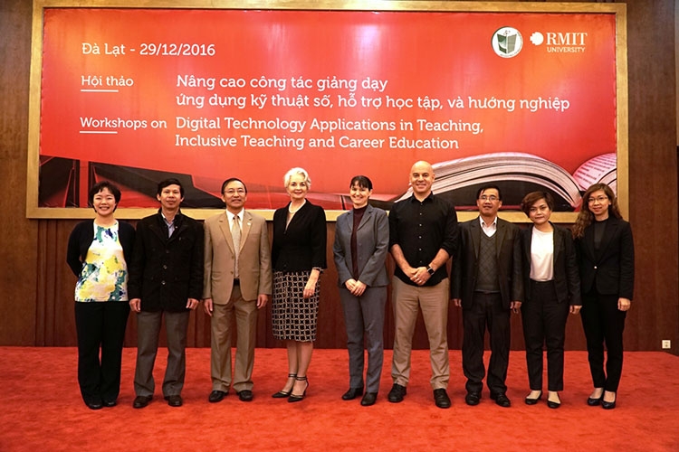 tap huan ung dung ky thuat so vao giang day va giao duc huong nghiep