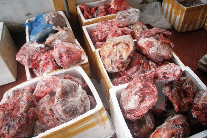 Thu giữ 27 tấn sản phẩm động vật không rõ nguồn gốc xuất xứ thu giu 27 tan san pham dong vat khong ro nguon goc xuat xu