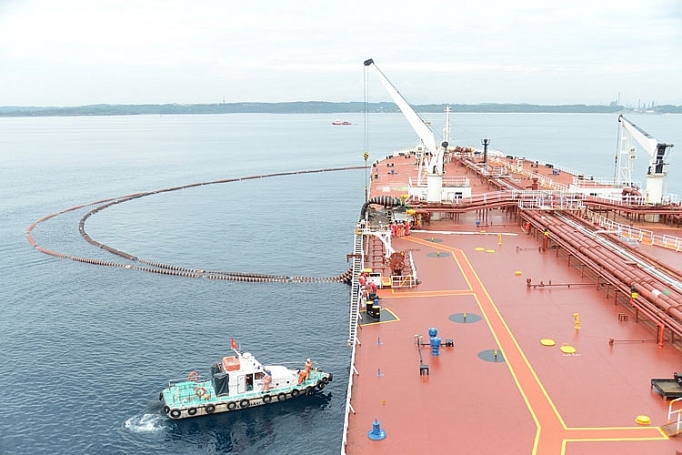 Giá dầu giảm và chuyện “vượt bão” của Lọc hóa dầu Bình Sơn gia dau giam va chuyen vuot bao cua loc hoa dau binh son