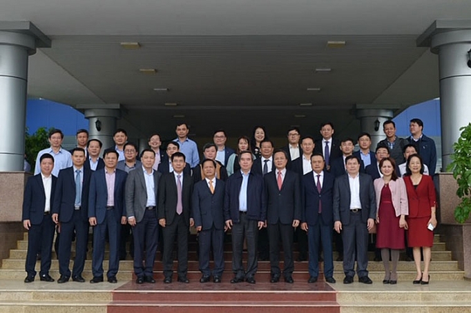 truong ban kinh te trung uong nguyen van binh lam viec tai loc hoa dau binh son