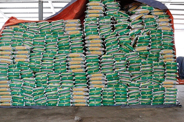 Năm 2020, Công ty CP Supe PP&HC Lâm Thao nỗ lực vượt qua khó khăn Năm 2020, Công ty CP Supe PP&HC Lâm Thao nỗ lực vượt qua khó khăn