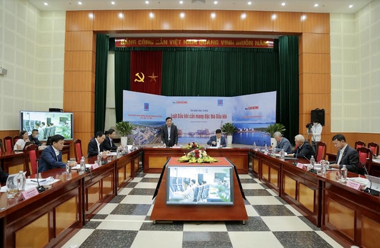 Dự thảo Luật Dầu khí (sửa đổi): Cần hướng đến huy động đầu tư, khai thác hiệu quả tài nguyên phục vụ lợi ích quốc gia Dự thảo Luật Dầu khí (sửa đổi): Cần hướng đến huy động đầu tư, khai thác hiệu quả tài nguyên phục vụ lợi ích quốc gia