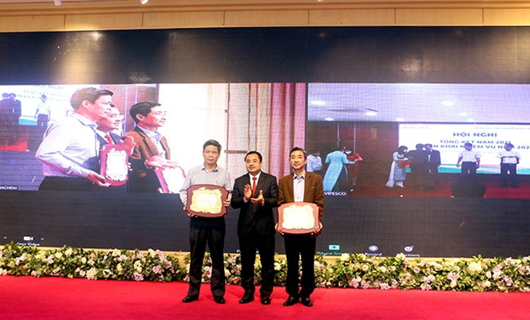 Vinachem: Phát triển bền vững trong đại dịch, tiếp tục đẩy mạnh tái cơ cấu Vinachem: Phát triển bền vững trong đại dịch, tiếp tục đẩy mạnh tái cơ cấu