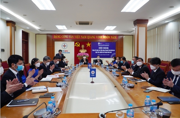 PC Quảng Ninh:Tổng kết hoạt động sản xuất kinh doanh năm 2021 và triển khai phương hướng nhiệm vụ năm 2022 PC Quảng Ninh:Tổng kết hoạt động sản xuất kinh doanh năm 2021 và triển khai phương hướng nhiệm vụ năm 2022