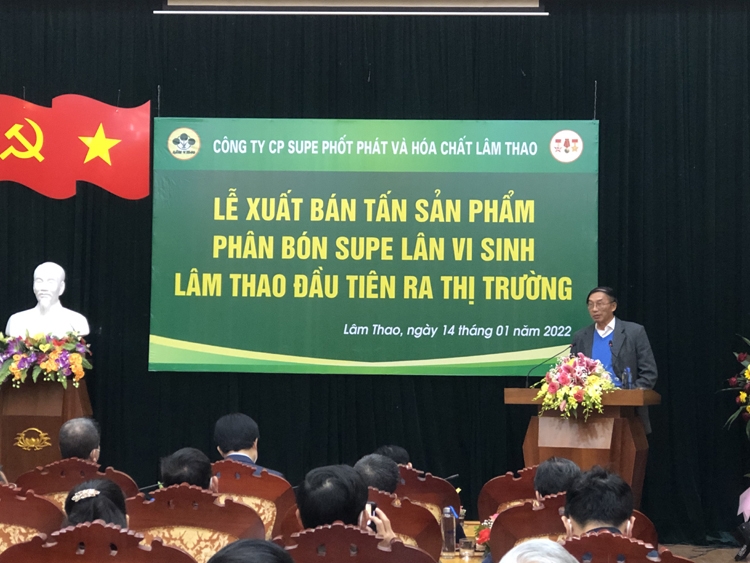 Supe Lâm Thao: Xuất bán những tấn sản phẩm Supe lân vi sinh đầu tiên ra thị trường Supe Lâm Thao: Xuất bán những tấn sản phẩm Supe lân vi sinh đầu tiên ra thị trường