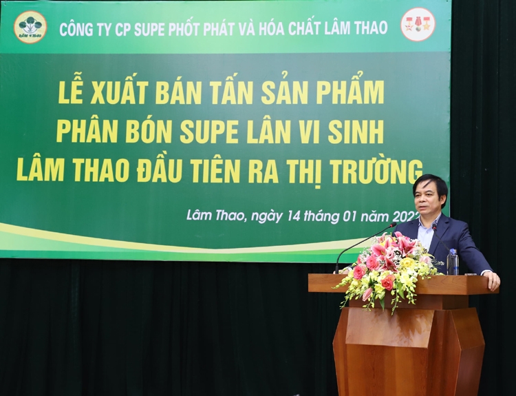 Supe Lâm Thao: Xuất bán những tấn sản phẩm Supe lân vi sinh đầu tiên ra thị trường Supe Lâm Thao: Xuất bán những tấn sản phẩm Supe lân vi sinh đầu tiên ra thị trường