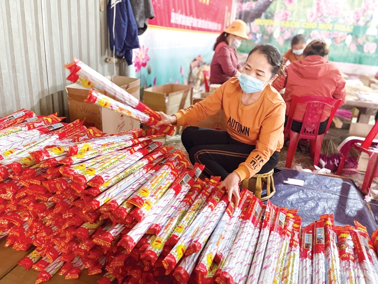 Hương trầm gọi Tết Hương trầm gọi Tết