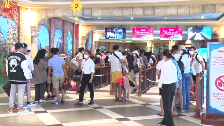Vì sao đảo Ngọc bất ngờ bội thu khách dịp Tết Nhâm Dần?