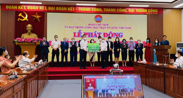Vietcombank 2022: 3 định hướng lớn song hành cùng 3 đảm bảo Vietcombank 2022: 3 định hướng lớn song hành cùng 3 đảm bảo