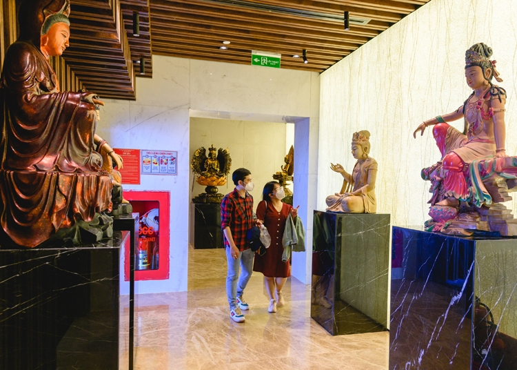 Khách đến núi Bà Đen Tây Ninh tăng mạnh, du lịch cả nước đón nhiều tín hiệu ấm Khách đến núi Bà Đen Tây Ninh tăng mạnh, du lịch cả nước đón nhiều tín hiệu ấm