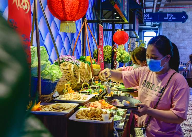 Khách đến núi Bà Đen Tây Ninh tăng mạnh, du lịch cả nước đón nhiều tín hiệu ấm Khách đến núi Bà Đen Tây Ninh tăng mạnh, du lịch cả nước đón nhiều tín hiệu ấm