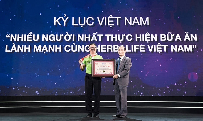 herbalife to chuc su kien dong dien shake ky luc