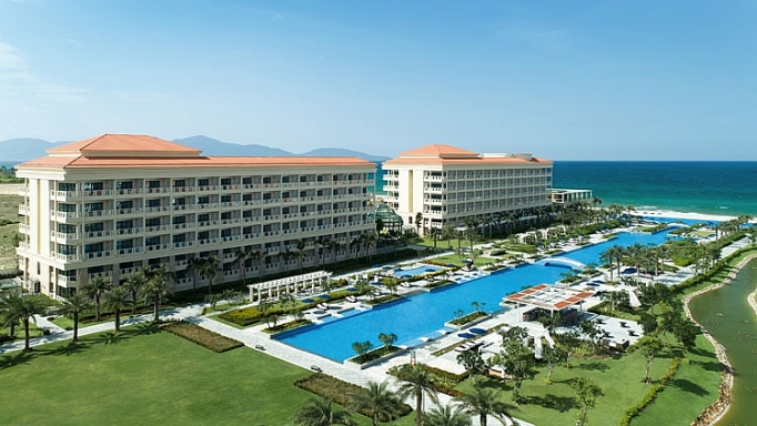 Tổ hợp khách sạn Sheraton Grand Đà Nẵng Resort được vinh danh “Dự án nghỉ dưỡng đẳng cấp” to hop khach san sheraton grand da nang resort duoc vinh danh du an nghi duong dang cap
