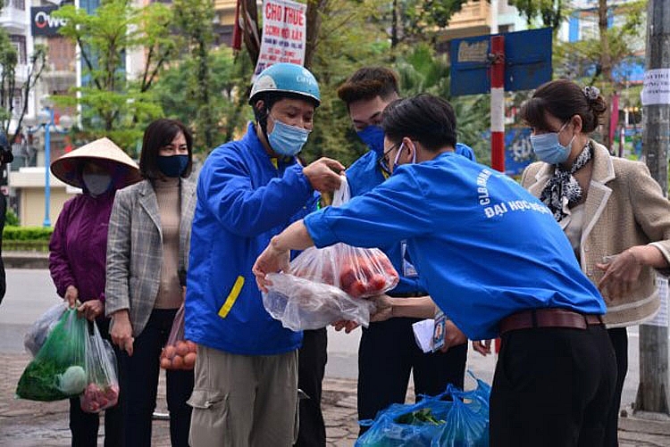 Tuổi trẻ EPU góp sức "giải cứu" nông sản cho vùng dịch Hải Dương