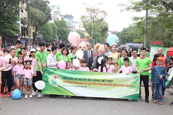 le phat dong chuong trinh doanh nghiep cam ket vi nguoi tieu dung