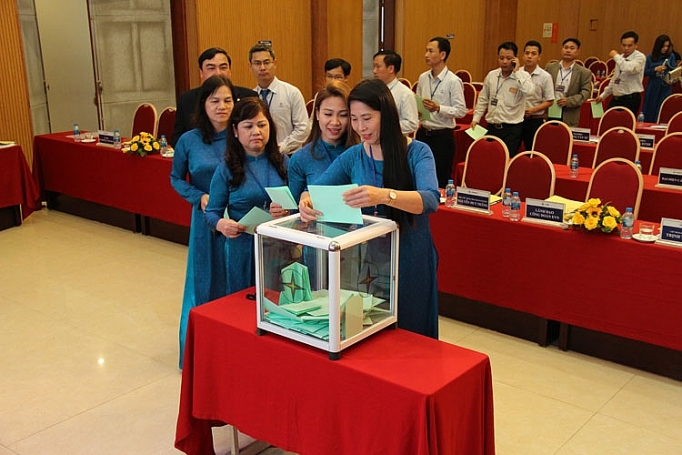 Truyền tải điện 1 tổ chức thành công Đại hội Công đoàn lần thứ X truyen tai dien 1 to chuc thanh cong dai hoi cong doan lan thu x