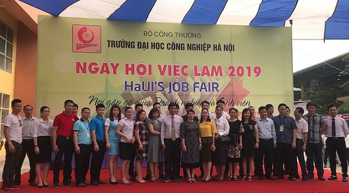 10.000 vị trí việc làm trong “Ngày hội việc làm” Trường đại học Công nghiệp Hà Nội 2019 10000 vi tri viec lam trong ngay hoi viec lam truong dai hoc cong nghiep ha noi 2019