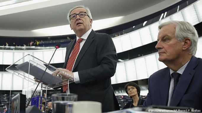 brexit duoc tri hoan 6 thang van tiem an rui ro lon