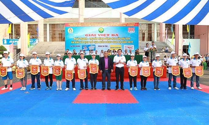Hơn 2.000 người tham dự Giải Việt dã truyền hình Đồng Nai lần thứ 25 hon 2000 nguoi tham du giai viet da truyen hinh dong nai lan thu 25