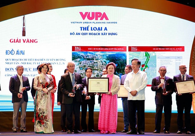 Tập đoàn BRG vinh dự nhận hàng loạt Giải thưởng Quy hoạch đô thị quốc gia 2018 tap doan brg vinh du nhan hang loat giai thuong quy hoach do thi quoc gia 2018