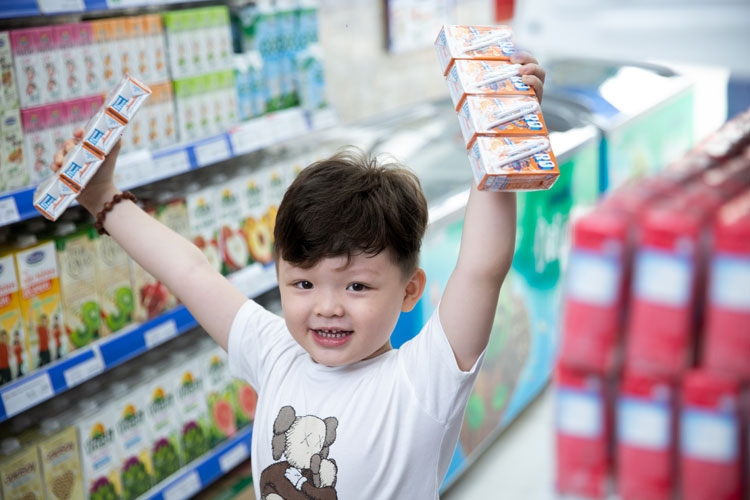 Vượt mốc 500 cửa hàng Giấc Mơ Sữa Việt, Vinamilk gia tăng trải nghiệm mua sắm cho người tiêu dùng Vượt mốc 500 cửa hàng Giấc Mơ Sữa Việt, Vinamilk gia tăng trải nghiệm mua sắm cho người tiêu dùng