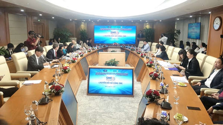 BIDV hỗ trợ doanh nghiệp nhỏ và vừa chuyển đổi số thông qua SME Digitrans BIDV hỗ trợ doanh nghiệp nhỏ và vừa chuyển đổi số thông qua SME Digitrans