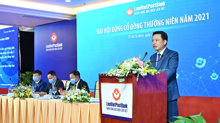 Đại hội đồng cổ đông LienvietPostBank 2021: Chia cổ tức 12% bằng cổ phiếu Đại hội đồng cổ đông LienvietPostBank 2021: Chia cổ tức 12% bằng cổ phiếu