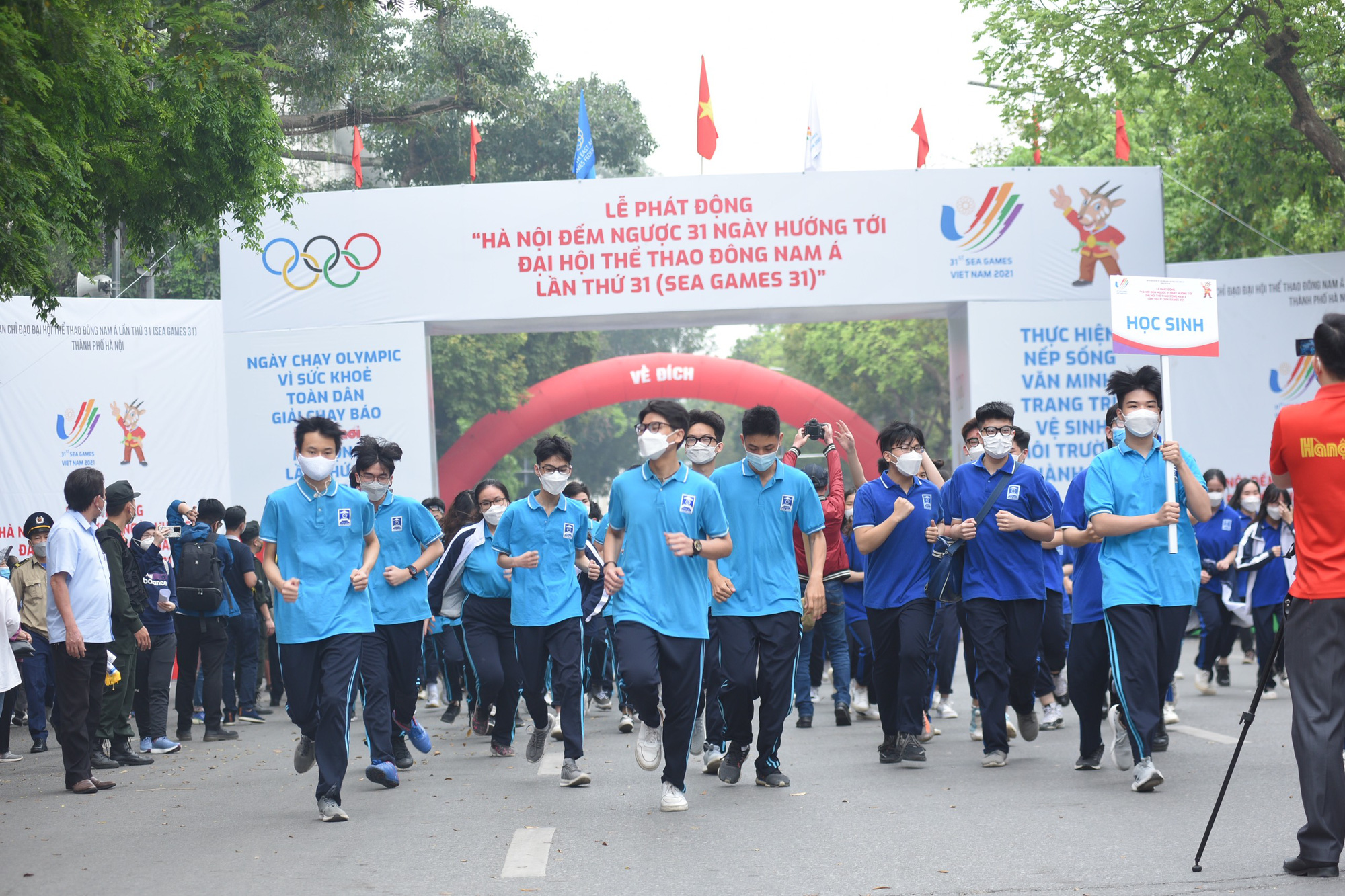 Hà Nội tổ chức Lễ phát động đếm ngược 31 ngày hướng tới SEA Games 31 - Ảnh 7. Hà Nội tổ chức Lễ phát động đếm ngược 31 ngày hướng tới SEA Games 31 - Ảnh 7.