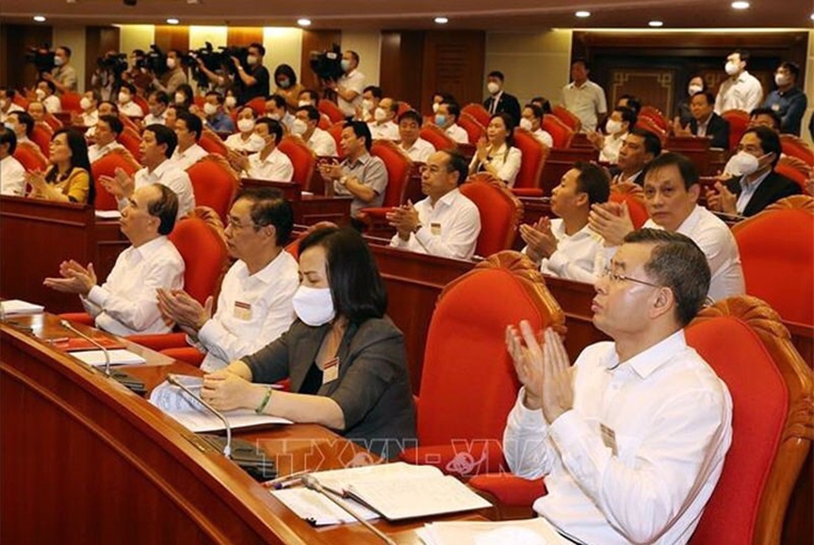 Khai mạc Hội nghị toàn quốc quán triệt và triển khai thực hiện Nghị quyết số 11-NQ/TW ngày 10/2/2022 của Bộ Chính trị Khai mạc Hội nghị toàn quốc quán triệt và triển khai thực hiện Nghị quyết số 11-NQ/TW ngày 10/2/2022 của Bộ Chính trị