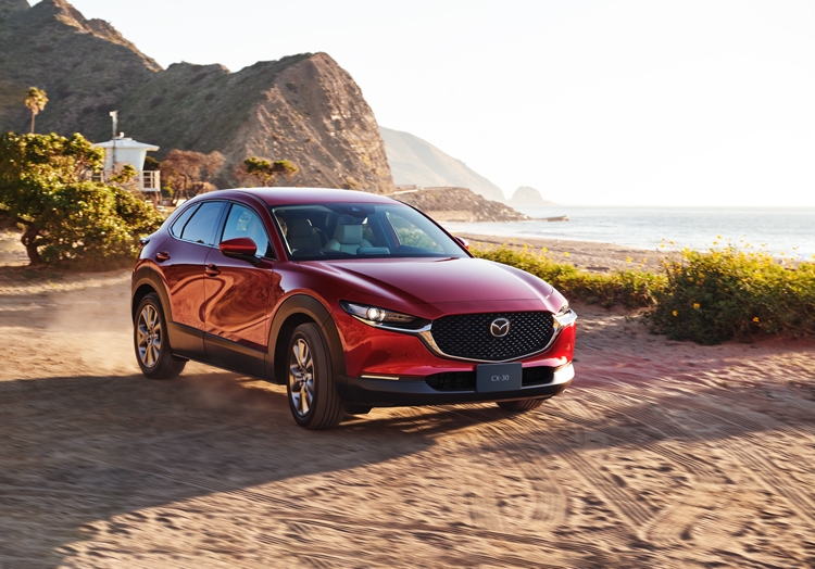 Lợi thế của bộ đôi Mazda CX-3 & CX-30 trong phân khúc SUV đô thị tầm 900 triệu
