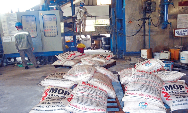 "Ma trận" phân bón kém chất lượng "Ma trận" phân bón kém chất lượng