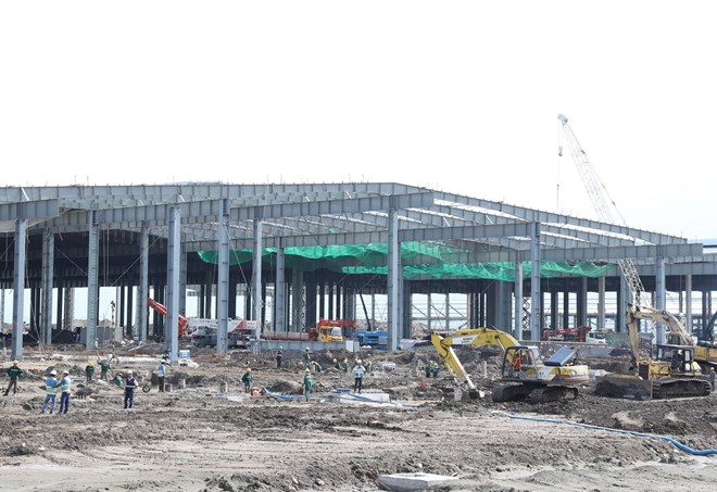 Thủ tướng thăm Tổ hợp nhà máy sản xuất ôtô, xe máy điện VinFast thu tuong tham to hop nha may san xuat oto xe may dien vinfast