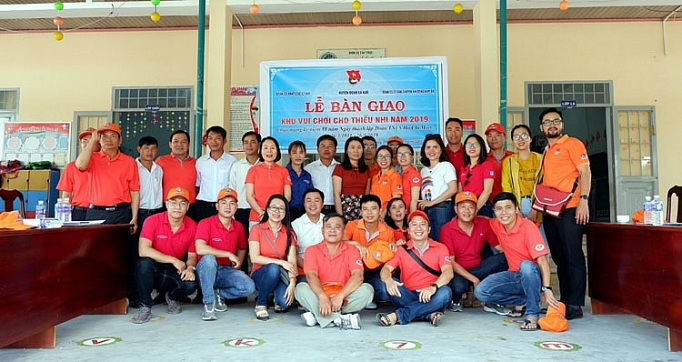 Vietsovpetro Gas và Công ty Vận chuyển khí Đông Nam bộ kết nối Hành trình yêu thương vietsovpetro gas va cong ty van chuyen khi dong nam bo ket noi hanh trinh yeu thuong