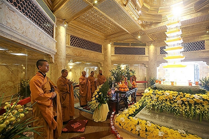 Fansipan tổ chức Đại lễ cầu Quốc thái dân an đồng hành cùng đại lễ Vesak 2019 fansipan to chuc dai le cau quoc thai dan an dong hanh cung dai le vesak 2019