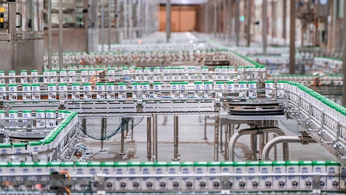 "Chuyện hậu trường" của mỗi hộp sữa học đường chuyen hau truong cua moi hop sua hoc duong