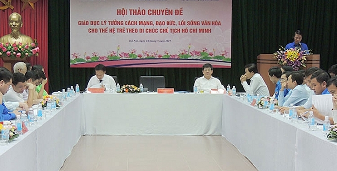 boi duong the he cach mang cho doi sau theo di chuc chu tich ho chi minh