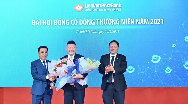 “Bầu Thụy” giữ chức Phó Chủ tịch HĐQT LienVietPostBank