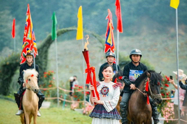 Du lịch nghỉ lễ 30/4, 1/5: 5 triệu khách nội địa, 10 địa phương tăng trưởng mạnh ảnh 1