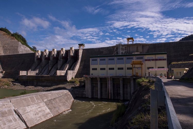 Rực sáng Thủy điện Đồng Nai 5