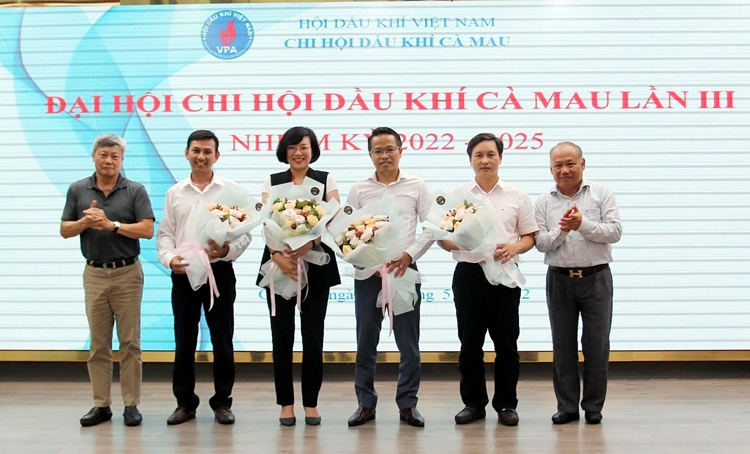 Đại hội Chi hội Dầu khí Cà Mau lần thứ III, nhiệm kỳ 2022 - 2025 Đại hội Chi hội Dầu khí Cà Mau lần thứ III, nhiệm kỳ 2022 - 2025