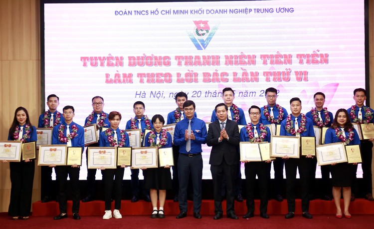 Đoàn Khí Cà Mau được tuyên dương thanh niên tiên tiến làm theo lời Bác