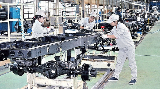 3 giai phap lon kich cau nganh cong nghiep o to