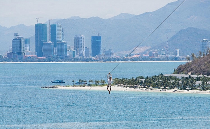 Khai trương đường phượt Zipline sở hữu 3 kỷ lục Việt Nam tại Vinpearl Nha Trang khai truong duong phuot zipline so huu 3 ky luc viet nam tai vinpearl nha trang