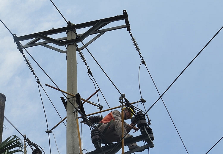 pc quang ninh dam bao cung cap dien mua nang nong nam 2020