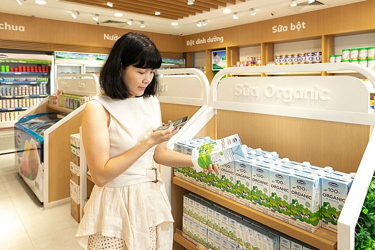 8 năm liền Vinamilk dẫn dầu Bảng xếp hạng các thương hiệu được chọn mua nhiều nhất 8 nam lien vinamilk dan dau bang xep hang cac thuong hieu duoc chon mua nhieu nhat