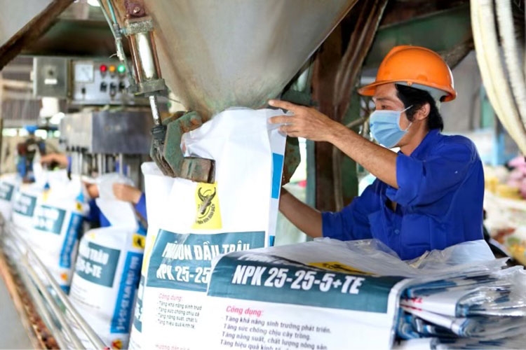 Công ty CP Phân bón Bình Điền: Nỗ lực, sáng tạo thực hiện mục tiêu kép Công ty CP Phân bón Bình Điền: Nỗ lực, sáng tạo thực hiện mục tiêu kép
